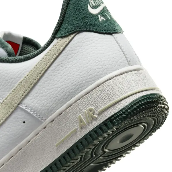  NIKE Air Force 1 '07 LV8 White/Vintage Green 